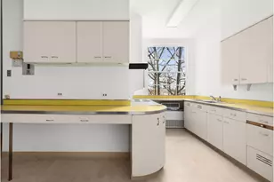 1 Sutton Pl S, New York City, NY 10022 - Photo 13