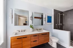429 Clinton St, New York City, NY 11231 - Photo 13