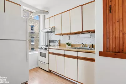 712 45th Street #3D, New York City, NY 11220 - Photo 3
