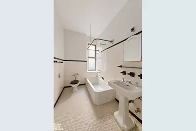 320 W 86th Street #5A, New York City, NY 10024 - Photo 11