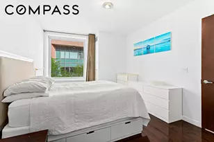 462 W 58th St, New York City, NY 10019 - Photo 5