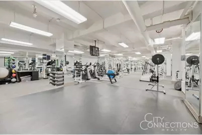 320 E 42nd Street #2004, New York, NY 10017 - Photo 9