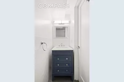 21-24 45th Road #1, Long Island City, NY 11101 - Photo 7