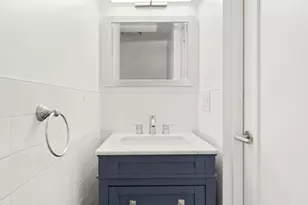 21-24 45th Rd, Long Island City, NY 11101 - Photo 7