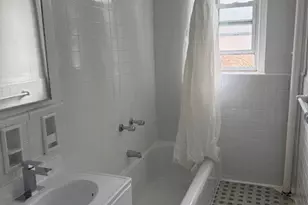 280 Ocean Pkwy, Brooklyn, NY 11218 - Photo 3