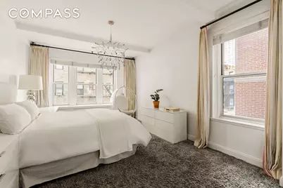 320 E 72nd Street #4C, New York, NY 10021 - Photo 9
