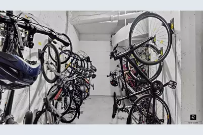 1020 Grand Concourse #17-V, New York City, NY 10451 - Photo 13