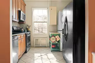 67 Seeley St, Brooklyn, NY 11218 - Photo 11