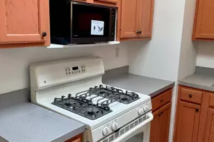 72 Menahan St, New York City, NY 11221 - Photo 7