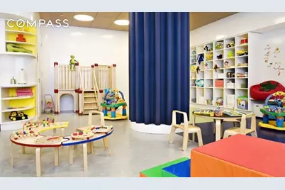 30 West Street #25G, New York City, NY 10004 - Photo 13