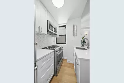 41 W 72nd Street #10C, New York City, NY 10023 - Photo 5