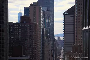 301 W 57th St, New York City, NY 10019 - Photo 35