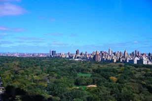 301 W 57th St, New York, NY 10019 - Photo 11