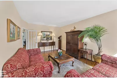 85-71 67th Avenue, New York City, NY 11374 - Photo 5