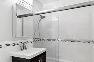 200 E 74th St, New York City, NY 10021 - Photo 7