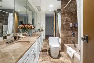 641 5th Ave, New York City, NY 10022 - Photo 11