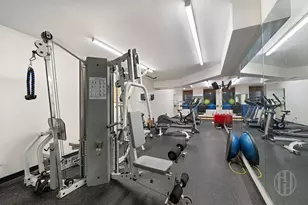 4 W 109th St, New York, NY 10025 - Photo 11