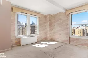 983 Park Ave, New York City, NY 10028 - Photo 11