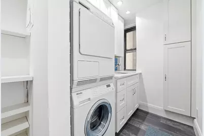 225 E 79th Street #5CD, New York City, NY 10075 - Photo 5