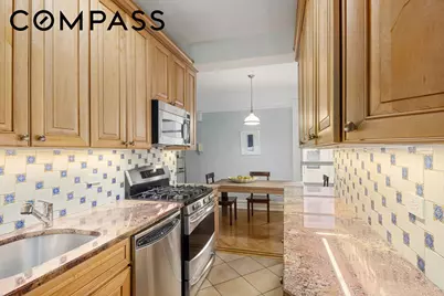515 W End Avenue #8A, New York City, NY 10024 - Photo 3