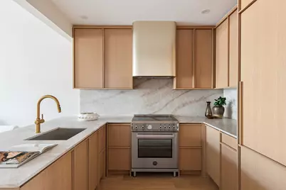 215 Calyer Street #1, New York City, NY 11222 - Photo 3