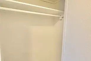 321 E 48th St, New York City, NY 10017 - Photo 13