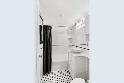 5 Tudor City Place #1427, New York City, NY 10017 - Photo 5