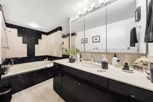 43 W 61st St, New York City, NY 10023 - Photo 5