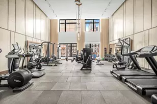 301 E 50th St, New York City, NY 10022 - Photo 15