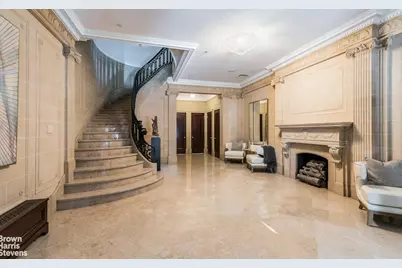 15 W 68th Street, New York City, NY 10023 - Photo 3