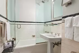 81 Irving Pl, New York City, NY 10003 - Photo 7