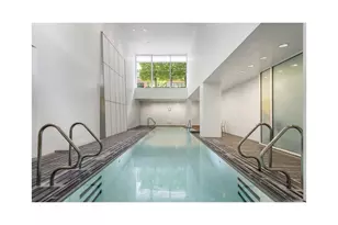 165 Charles St, New York City, NY 10014 - Photo 9