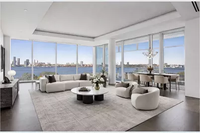 165 Charles Street #22, New York City, NY 10014 - Photo 1