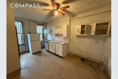 320 W 47th Street #4W, New York, NY 10036 - Photo 1