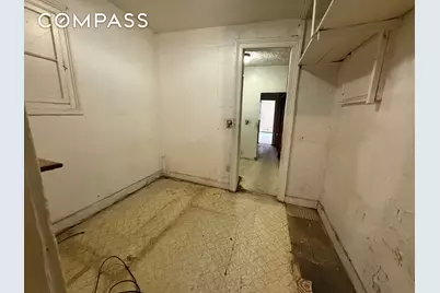 320 W 47th Street #4W, New York, NY 10036 - Photo 5