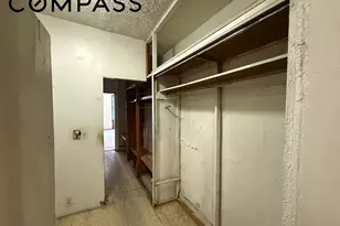 320 W 47th St, New York City, NY 10036 - Photo 7