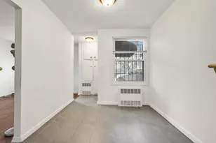 1043 E 101st St, New York City, NY 11236 - Photo 31