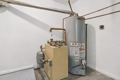 1043 E 101st Street #Entire Building, New York City, NY 11236 - Photo 23