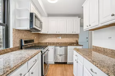 305 E 40th Street #11P, New York City, NY 10017 - Photo 7