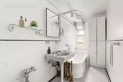 205 E 69th Street #3B, New York City, NY 10021 - Photo 7