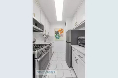 245 E 54th Street #6G, New York, NY 10022 - Photo 3