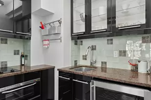 25 Tudor City Pl, New York City, NY 10017 - Photo 9