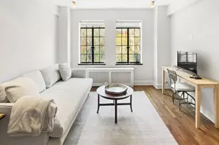 25 Tudor City Pl, New York City, NY 10017 - Photo 3