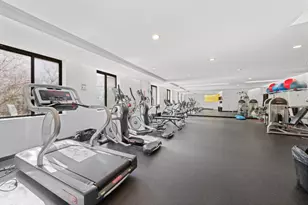300 Rector Pl, New York City, NY 10280 - Photo 11