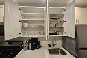 45 W 81st St, New York City, NY 10024 - Photo 3