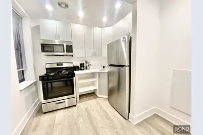 45 W 81st Street #12J, New York City, NY 10024 - Photo 3