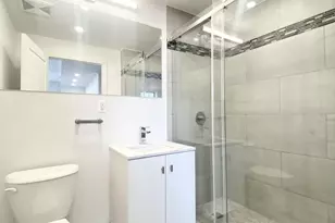 45 W 81st St, New York City, NY 10024 - Photo 9