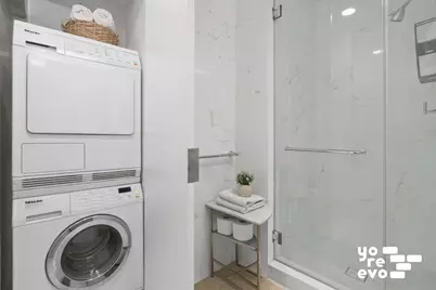 301 E 61st Street #3D, New York City, NY 10065 - Photo 7
