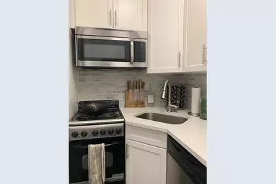 205 W 88th Street #8B, New York City, NY 10024 - Photo 3