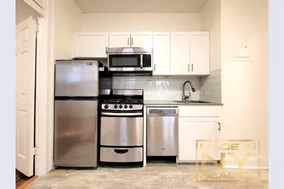 25-21 31st Avenue #D11, Astoria, NY 11106 - Photo 1